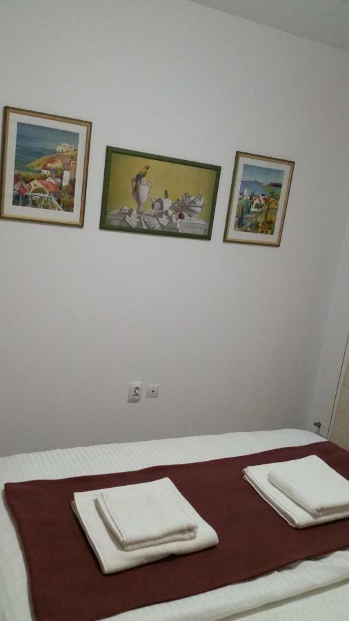 Kolonaki Domus Apartment Ясси Екстер'єр фото