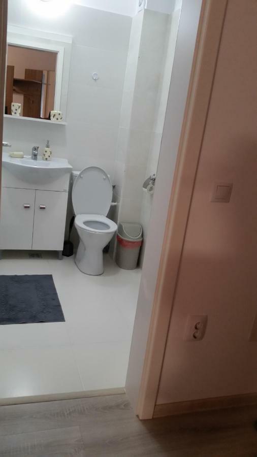 Kolonaki Domus Apartment Ясси Екстер'єр фото