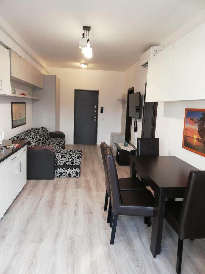 Kolonaki Domus Apartment Ясси Екстер'єр фото