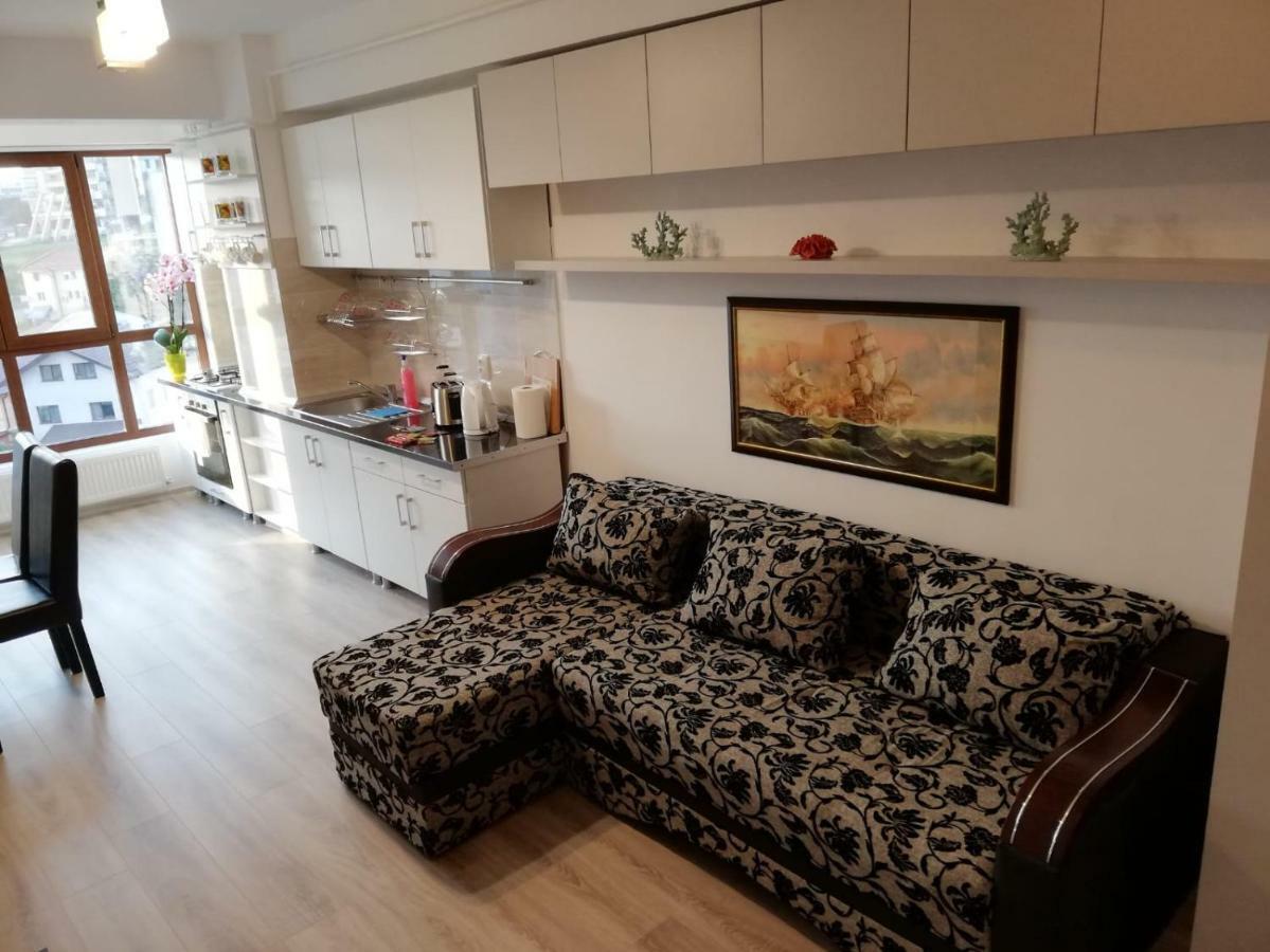 Kolonaki Domus Apartment Ясси Екстер'єр фото