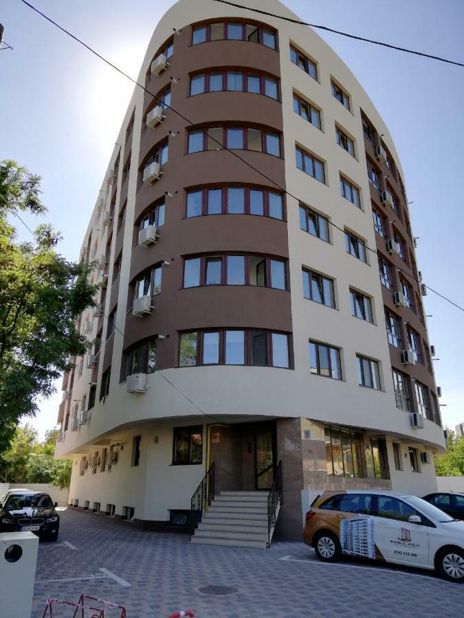 Kolonaki Domus Apartment Ясси Екстер'єр фото