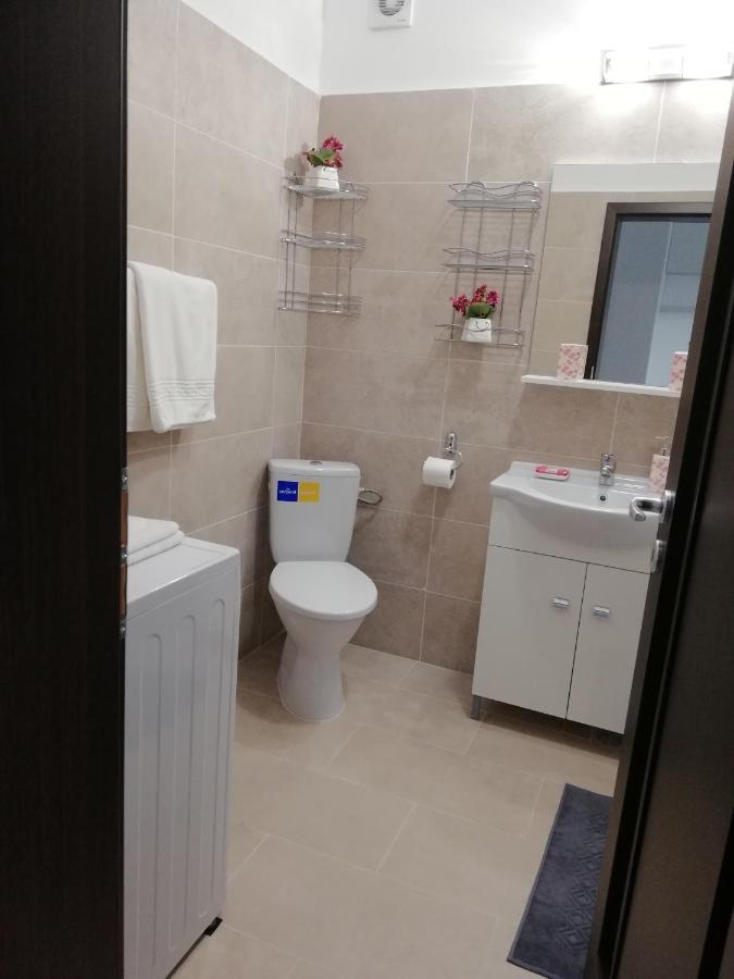 Kolonaki Domus Apartment Ясси Екстер'єр фото